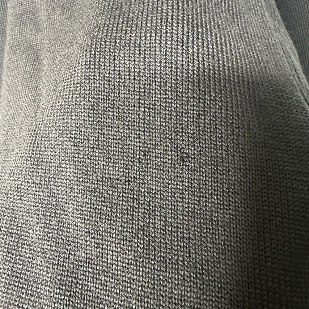 Hugo Boss Black Pampre Virgin Wool 1/4 Button Pullover Sweater Size Large